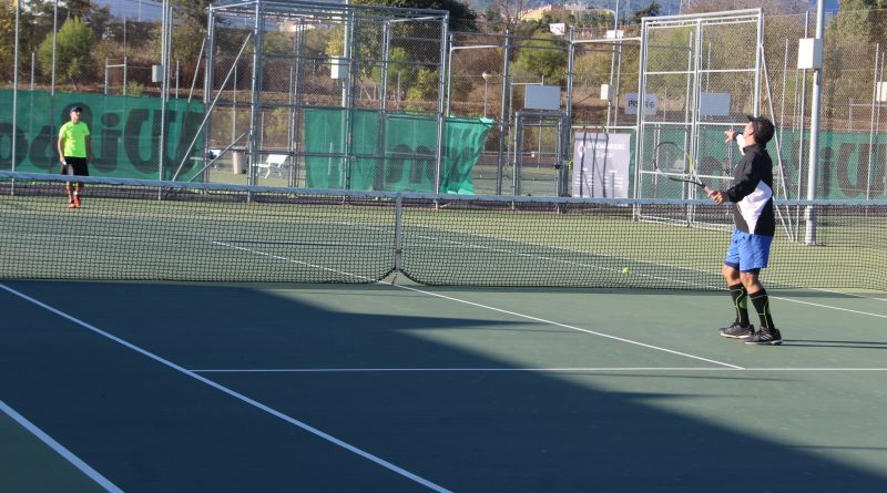 Las pistas de tenis de Alhaurín de la Torre acogieron la liga interclubes de Málaga