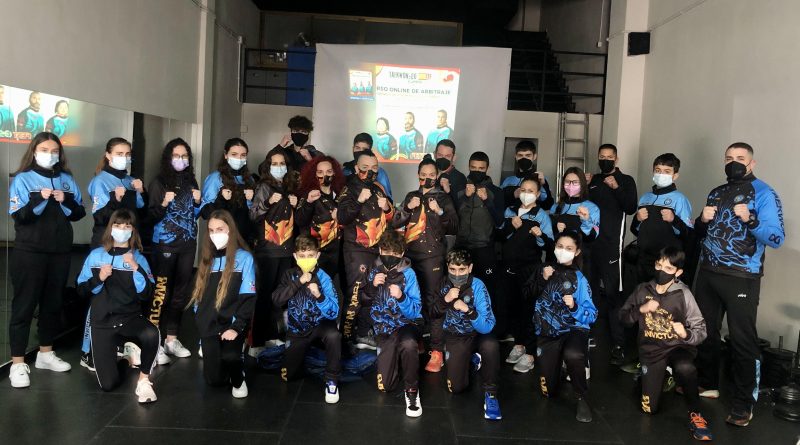 El Club Invictus impulsa a sus 25 alumnos más aventajados a formarse como jueces de taekwon-do ITF