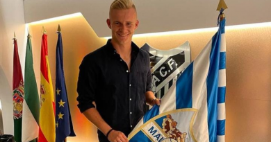 Dani Strindholm renueva con el Málaga CF hasta 2023