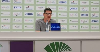Katsikaris avisa del potencial del Tenerife: "Tienen la mejor pareja de la liga, tendremos que darlo todo"
