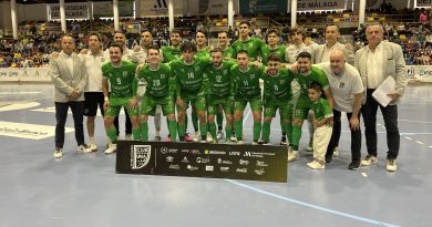 La victoria más amarga: el UMA Antequera desciende a Segunda División