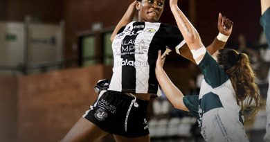 El Costa del Sol logra una sufrida victoria contra el Atticgo Elche (25-23)
