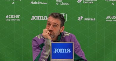 Ibon Navarro: «Es difícil ganarles porque tienen muchísimas armas»