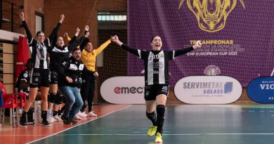 El BM Costa del Sol se posiciona en la zona alta del playoff