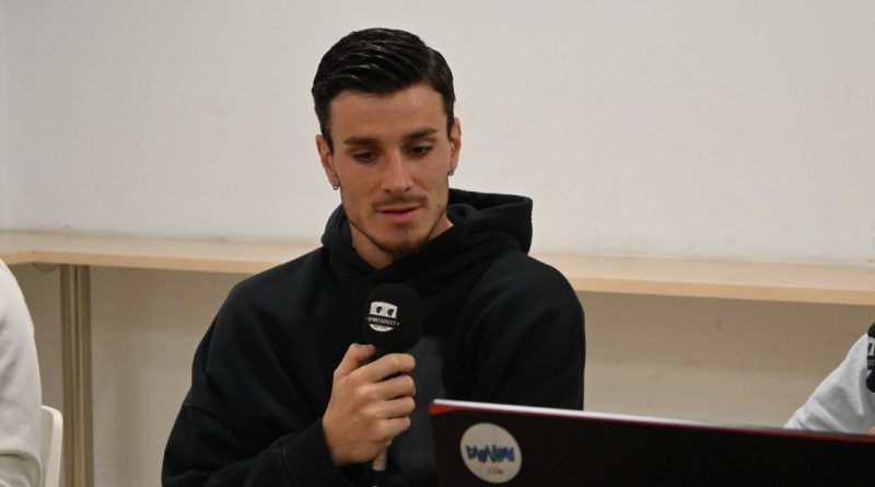 Murillo: "Tenemos que mejorar con las porterías a cero aunque estén saliendo los resultados"