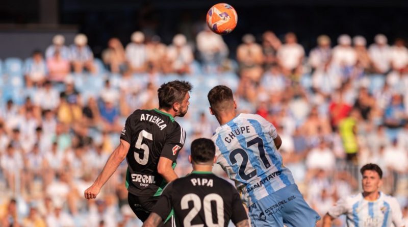 El Málaga recibirá al segundo equipo que menos goles encaja de la liga
