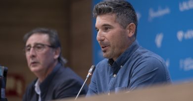 Un lateral zurdo, la única posibilidad que baraja el Málaga CF en el mercado