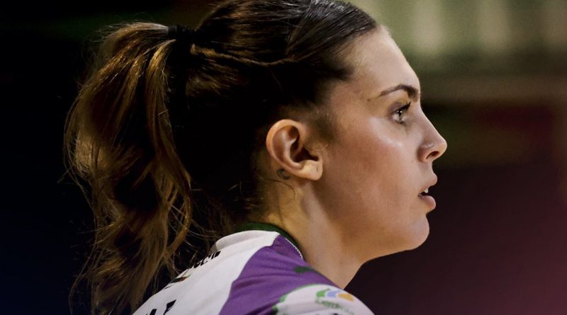 Dejavú en el BM Costa del Sol, el Sporting La Rioja las elimina de la Copa de la Reina (18-17)