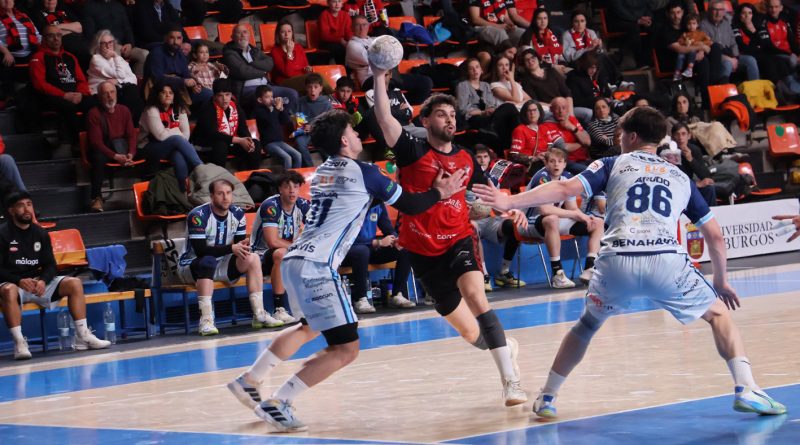 El Trops Málaga suma su 14º derrota consecutiva y certifica su descenso