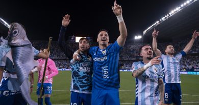 Joaquín y Larrubia, apercibidos en plena lucha por el play off