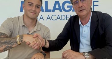 Caer, resistir y resurgir: Adri López renueva con el Málaga CF