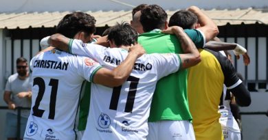 El Juventud de Torremolinos se agarra a la Primera Federación