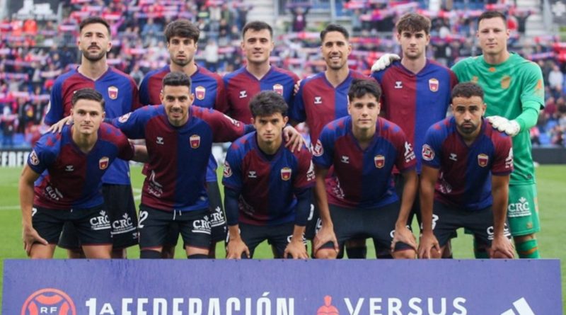 Dioni y Manu Molina, protagonistas en el ascenso del CD Eldense