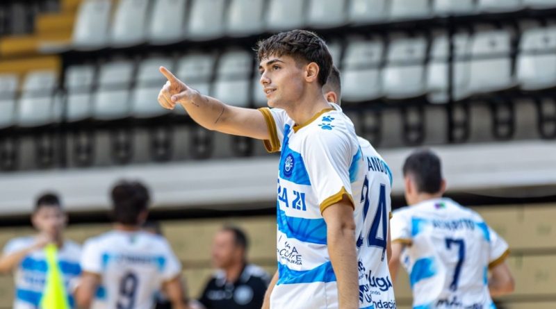 Javi Campano: "Sería un sueño ascender con el club de mi vida"
