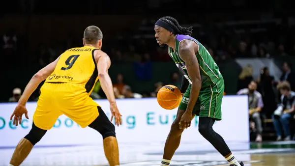 UNICAJA-AEK: La falta de talento lastra la reacción insuficiente del segundo tiempo