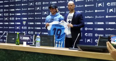Aarón Ñíguez: "Estoy ilusionado por esta oportunidad en un club histórico como el Málaga"