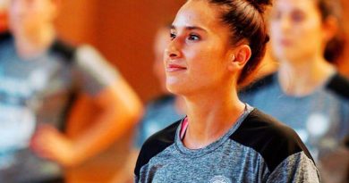 Estela Carrera, nueva jugadora del Balonmano Porriño