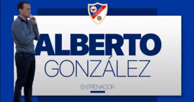 El malagueño Alberto González será entrenador del Linares en Segunda B