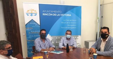 El alcalde de Rincón de la Victoria intercede para que se haga justicia con el CD Rincón