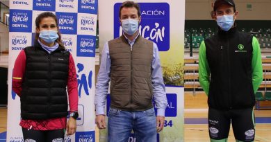 La Fundación Rincón y la triatleta Marta López, unidos una temporada más