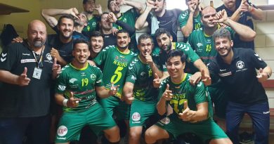 El Iberoquinoa Antequera palpa el ascenso tras vencer al Novás