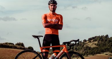 Luis Ángel Maté, ilusionado por "llegar a casa" con La Vuelta