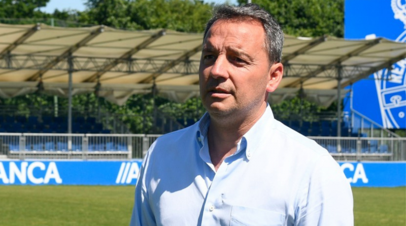 Tito Ramallo, ex entrenador de Dioni: "El Málaga ha fichado al mejor delantero de Primera Federación"