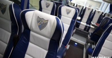 Nueve autobuses completos para el desplazamiento a Granada