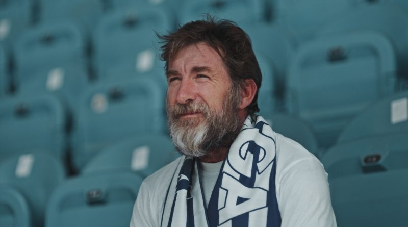"Un poco más cerca del cielo", la nueva campaña del Málaga junto a un brillante Antonio de la Torre