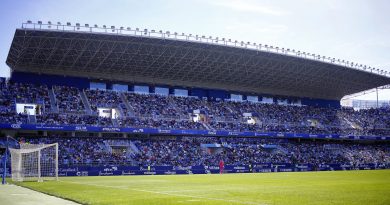 El Málaga permitirá a los abonados liberar sus localidades en La Rosaleda