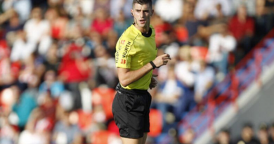 Álvaro Moreno Aragón, designado para dirigir el Albacete-Málaga CF