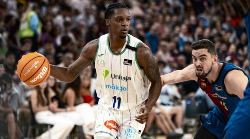 Unicaja aplica un severo correctivo sobre el Barcelona y devuelve la serie al Carpena