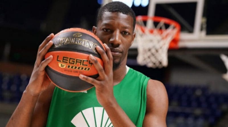 Oficial: Yankuba Sima se marcha de Unicaja y jugará en Valencia Basket