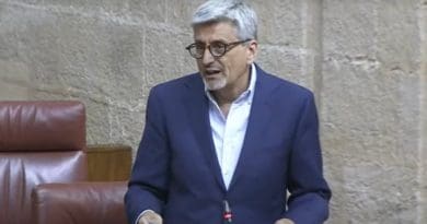 La oposición se pronuncia sobre la renuncia al Mundial: "Es un fiasco"