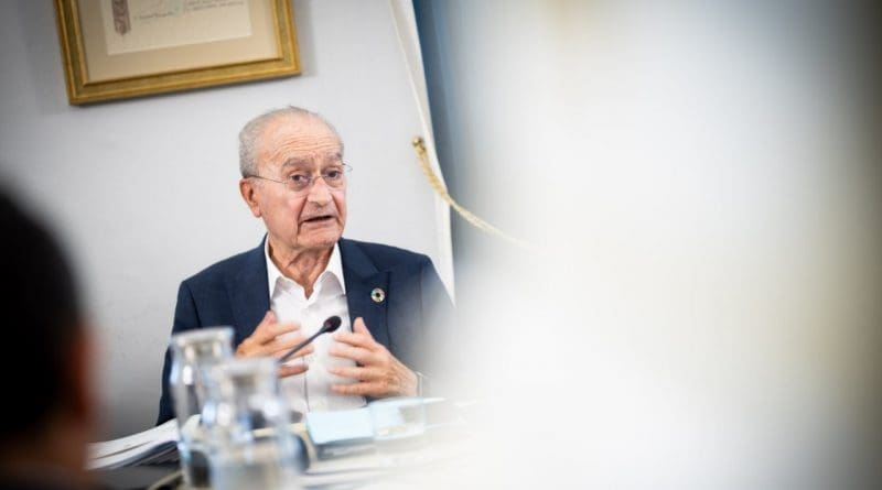 Francisco de la Torre anuncia que Málaga NO será sede del Mundial 2030