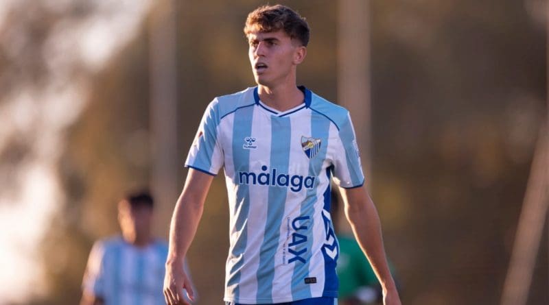 Adrián Niño: "He venido aquí para marcar goles, que es lo que mejor se me da"
