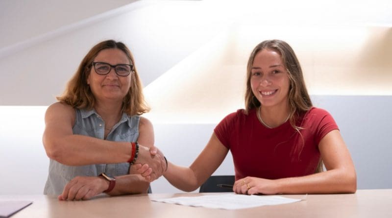 El Málaga CF Femenino refuerza su zaga con Belén Carrera y Carmen Aguilar