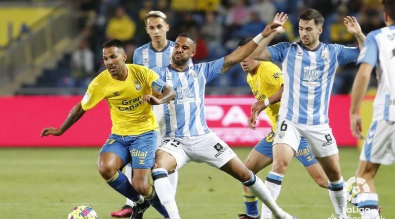 Las Palmas-Málaga: Duelo de invictos en la víspera del cierre de mercado