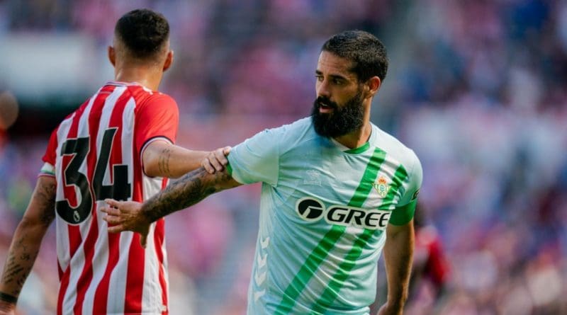 Isco estará tres meses fuera por la entrada de Larrubia