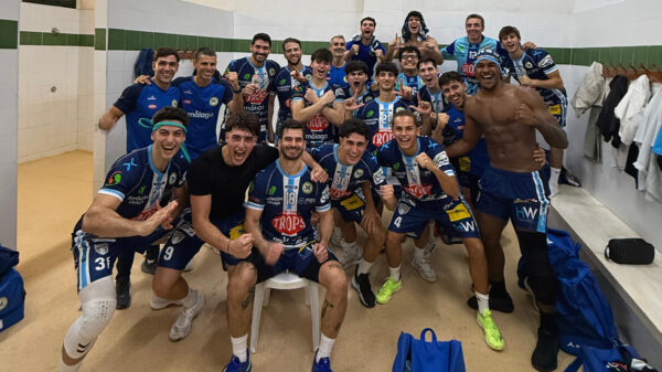 El Trops logra su primera victoria ante un ex Asobal