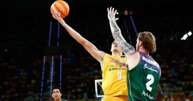 Unicaja vence la batalla a sus fantasmas y rompe su maldición en Gran Canaria