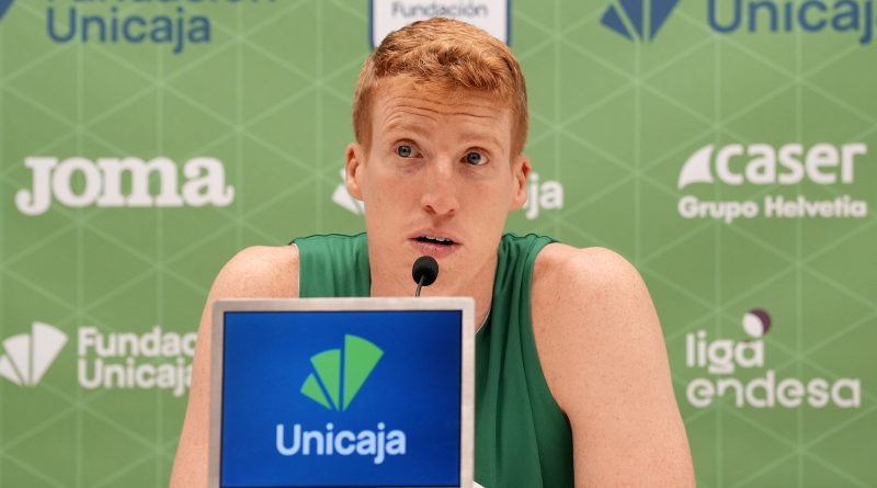 Alberto Díaz: "Nuestra mentalidad es ir a ganar todos los partidos"