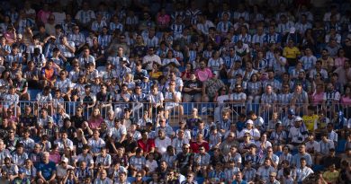 La Liga denuncia un cántico de la afición del Málaga contra el Deportivo
