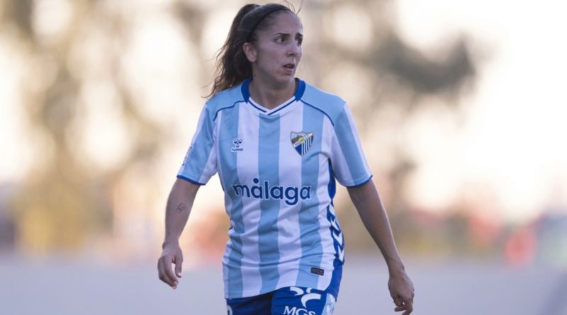 Encarni, jugadora del MCF Femenino: "Un proyecto que apuesta por la gente de Málaga atrae mucho"