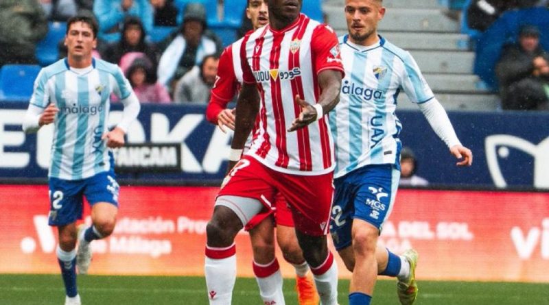 Málaga-Almería: Campanazo de Chupete para regalar la última gran tarde del 2025