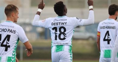 Destiny regresa a su casa y firma hasta 2027 para apuntalar la delantera de los blanquiverdes