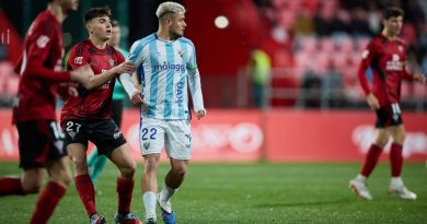 Dani Lorenzo: Bajo mi opinión no es penalti, pero no quita que no ha sido nuestro mejor partido»