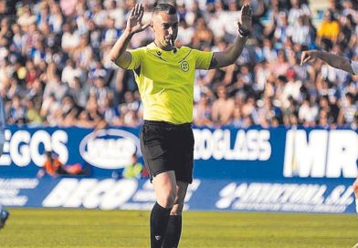 Alonso de Ena Wolf, árbitro designado para el Málaga CF - Cultural Leonesa