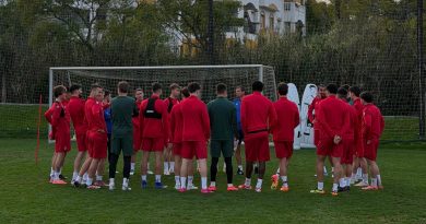 La Cultural Leonesa prepara en Marbella el partido contra el Málaga