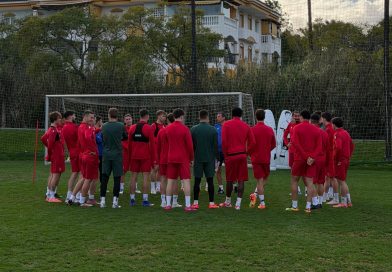 La Cultural Leonesa prepara en Marbella el partido contra el Málaga